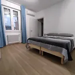 Appartement Grigio Perla Panigale, Con Giardino E Parcheggio Privato Fino A Tre Posti Auto - Un Oasi Di Tranquillità - Vicina All'aeroporto Marconi, Unipol Arena E Fiera *
