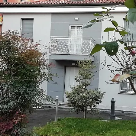 Grigio Perla Panigale, Esclusiva Con Giardino, 3 Camere, Parcheggio Privato Fino 3 Posti Auto - Un Oasi Di Tranquillita - Vicina All'aeroporto, Unipol Arena E Fiera Lejlighed