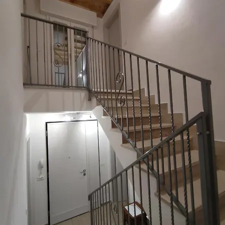 Grigio Perla Panigale, Con Giardino E Parcheggio Privato Fino A Tre Posti Auto - Un Oasi Di Tranquillita - Vicina All'aeroporto, Unipol Arena E Fiera 博洛尼亚