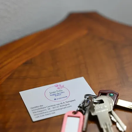 Grigio Perla Panigale, Con Giardino E Parcheggio Privato Fino A Tre Posti Auto - Un Oasi Di Tranquillita - Vicina All'aeroporto, Unipol Arena E Fiera