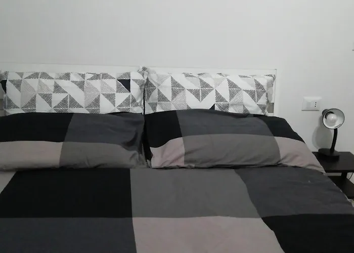 Grigio Perla Panigale, Con Giardino E Parcheggio Privato Fino A Tre Posti Auto - Un Oasi Di Tranquillità - Vicina All'aeroporto Marconi, Unipol Arena E Fiera Appartement