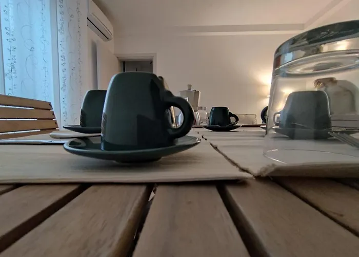 Appartement Grigio Perla Panigale, Con Giardino E Parcheggio Privato Fino A Tre Posti Auto - Un Oasi Di Tranquillità - Vicina All'aeroporto Marconi, Unipol Arena E Fiera Bologne