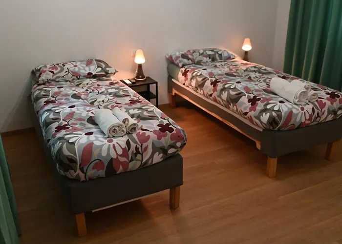 Grigio Perla Panigale, Con Giardino E Parcheggio Privato Fino A Tre Posti Auto - Un Oasi Di Tranquillità - Vicina All'aeroporto Marconi, Unipol Arena E Fiera Appartement Bologne